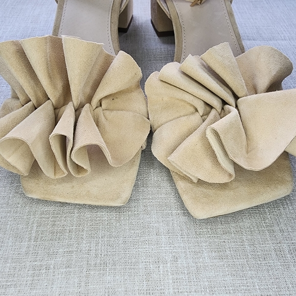 NWOT Cecelia New York Heather Ankle Strap Sandal - Size 9 - Picture 2 of 11